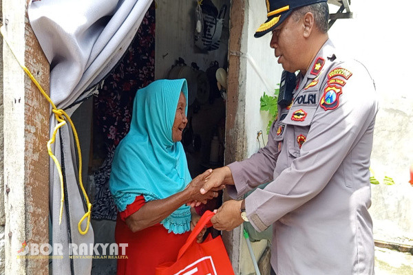 Surabaya, Obor Rakyat - Berbuat kebaikan antar umat beragama, adalah salah satu sifat meneladani kehidupan.