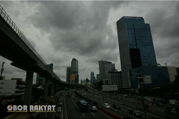 Jakarta, Obor Rakyat - Badan Meteorologi, Klimatologi, dan Geofisika (BMKG) memprediksi cuaca di Jakarta sepanjang hari ini berawan tebal hingga terjadi hujan dengan intensitas ringan.