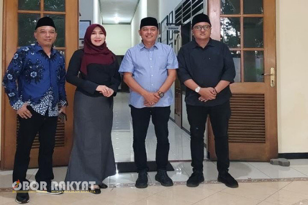 Bondowoso, Obor Rakyat - Giat antisipasi dalam rangka penanggulangan kemungkinan terjadinya bencana alam pada musim penghujan oleh jajaran Perhutani bersama Forum Kordinasi Pimpinan Daerah (Forkopimda) kabupaten Bondowoso rupanya mendapatkan apresiasi dari Dewan Perwakilan Daerah Republik Indonesia (DPD RI) Jawa Timur.