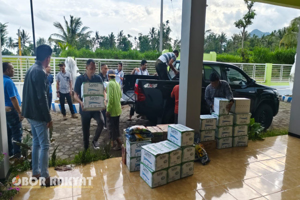 Bondowoso, Obor Rakyat - Hujan yang terjadi pada kamis 9 Januari 2025, diwilayah kecamatan Maesan, Kabupaten Bondowoso, Jawa Timur, dengan intensitas tinggi dan berlangsung dari siang hingga sore hari menyebabkan aliran air yang datang tidak tertampung oleh saluran irigasi.