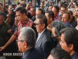 Sekjen PDIP, Hasto Kristiyanto Tiba di Gedung KPK, Diperiksa Sebagai Tersangka