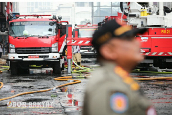 Jakarta, Obor Rakyat - Wakil Ketua Komisi A DPRD DKI Jakarta, Alia Noorayu Laksono meminta para pengelola gedung, khususnya pusat perbelanjaan dan perkantoran untuk memastikan ketersediaan Alat Pemadam Api Ringan (APAR) yang berfungsi baik.