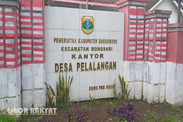 Bondowoso, Obor Rakyat - Sesuai dengan Instruksi Presiden Prabowo Subianto kepada semua wartawan, LSM, dan Ormas serta seluruh masyarakat untuk memantau keuangan Negara yang ada di Desa-desa, bahkan dihimbau untuk melaporkannya jika ditemukan indikasi-indikasi kecurangan.