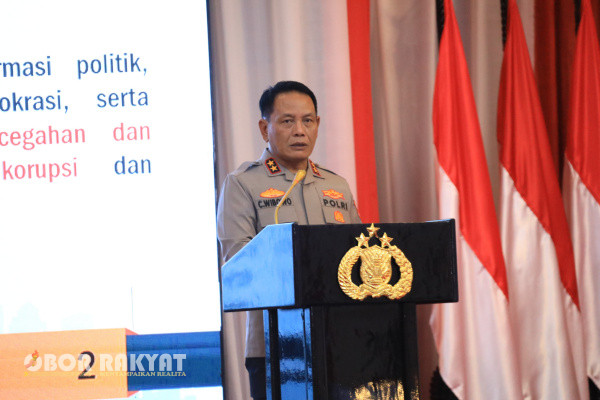 Jakarta, Obor Rakyat - Kortastipidkor Polri telah resmi meningkatkan status penyelidikan menjadi penyidikan dalam kasus dugaan tindak pidana korupsi yang terkait dengan pekerjaan konstruksi terintegrasi Engineering, Procurement, Construction, and Commissioning (EPCC) pada proyek pengembangan dan modernisasi Pabrik Gula (PG) Assembagoes, Kabupaten Situbondo, Provinsi Jawa Timur, milik PTPN XI.