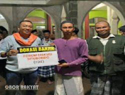 Pulang dari Jakarta, Bupati Situbondo Terpilih Langsung Tinjau Korban Banjir