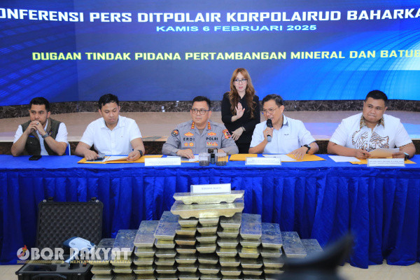 Jakarta, Obor Rakyat – Subdit Gakkum Ditpolair Korpolairud Baharkam Polri berhasil mengungkap kasus dugaan tindak pidana pertambangan mineral dan batubara ilegal yang beroperasi di Kota Bekasi, Jawa Barat.