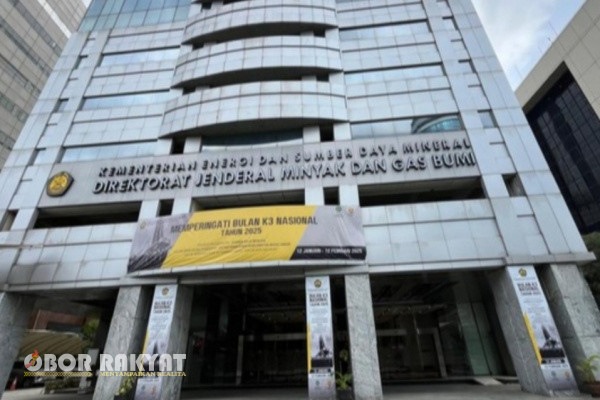 Jakarta, Obor Rakyat - Kejaksaan Agung (Kejagung) RI dikabarkan telah menggeledah kantor Direktorat Jenderal Minyak dan Gas (Ditjen Migas) Kementerian Energi dan Sumber Daya Mineral (ESDM), Senin (10/2/2025).