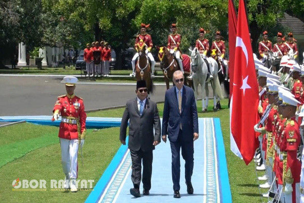 Jakarta, Obor Rakyat - Kepolisian Negara Republik Indonesia (Polri) melalui Pasukan Kuda Polri (Polsatwa) berhasil melaksanakan tugas protokoler dalam penyambutan kunjungan kenegaraan Presiden Turki, Recep Tayyip Erdoğan, ke Istana Bogor, pada 12 Februari 2025.