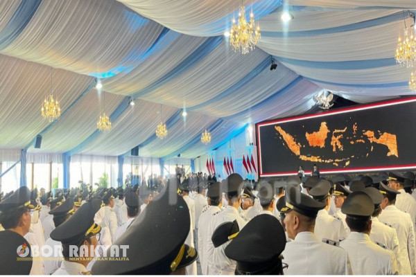 Jakarta, Obor Rakyat - Presiden Prabowo Subianto resmi melantik 961 Kepala Daerah di Istana Negara, Jakarta, Kamis (20/2/2025).
