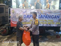 Polri Dirikan Dapur Lapangan 24 Jam Penuh untuk Korban Banjir Pondok Gede Permai Bekasi