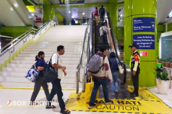 Jakarta, Obor Rakyat - PT Kereta Api Indonesia (Persero) Daop 1 Jakarta mengumumkan promo spesial diskon tiket hingga 25% bagi pelanggan yang akan melakukan perjalanan kereta api pada periode 7 hingga 17 Maret 2025.