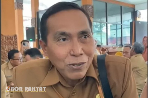 Situbondo, Obor Rakyat - Abdul Kadir Jailani merupakan salah satu sosok yang diangkat Bupati Situbondo, Yusuf Rio Wahyu Prayogo menjadi Plt kepala Dinas Pekerjaan Umum dan Perumahan Permukiman (DPUPP).