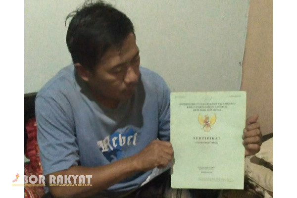 Bondowoso, Obor Rakyat - Purwanto, warga Desa Tegalampel, Bondowoso yang akan melaporkan S, selaku Mantri Bank BRI Unit Tegalampel ke polisi karena ulahnya, mengaku di intervensi.