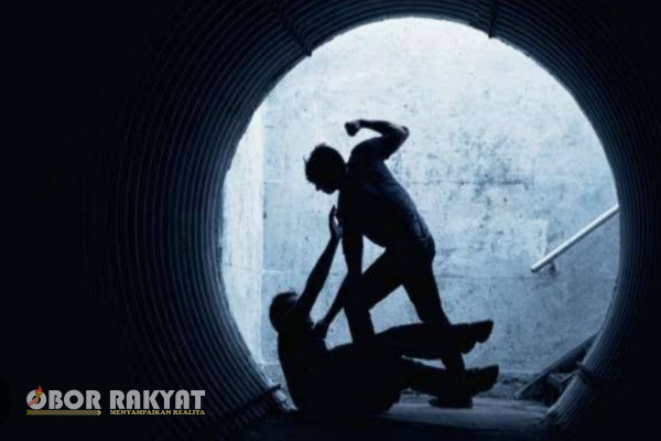Jakarta, Obor Rakyat – Kebebasan pers di Tanah Minangkabau, Sumatra Barat, tercoreng oleh aksi brutal mafia tambang emas ilegal dan bahan bakar minyak (BBM) subsidi.