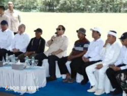 Presiden Prabowo Ikut Panen Raya Bareng Petani di 14 Provinsi