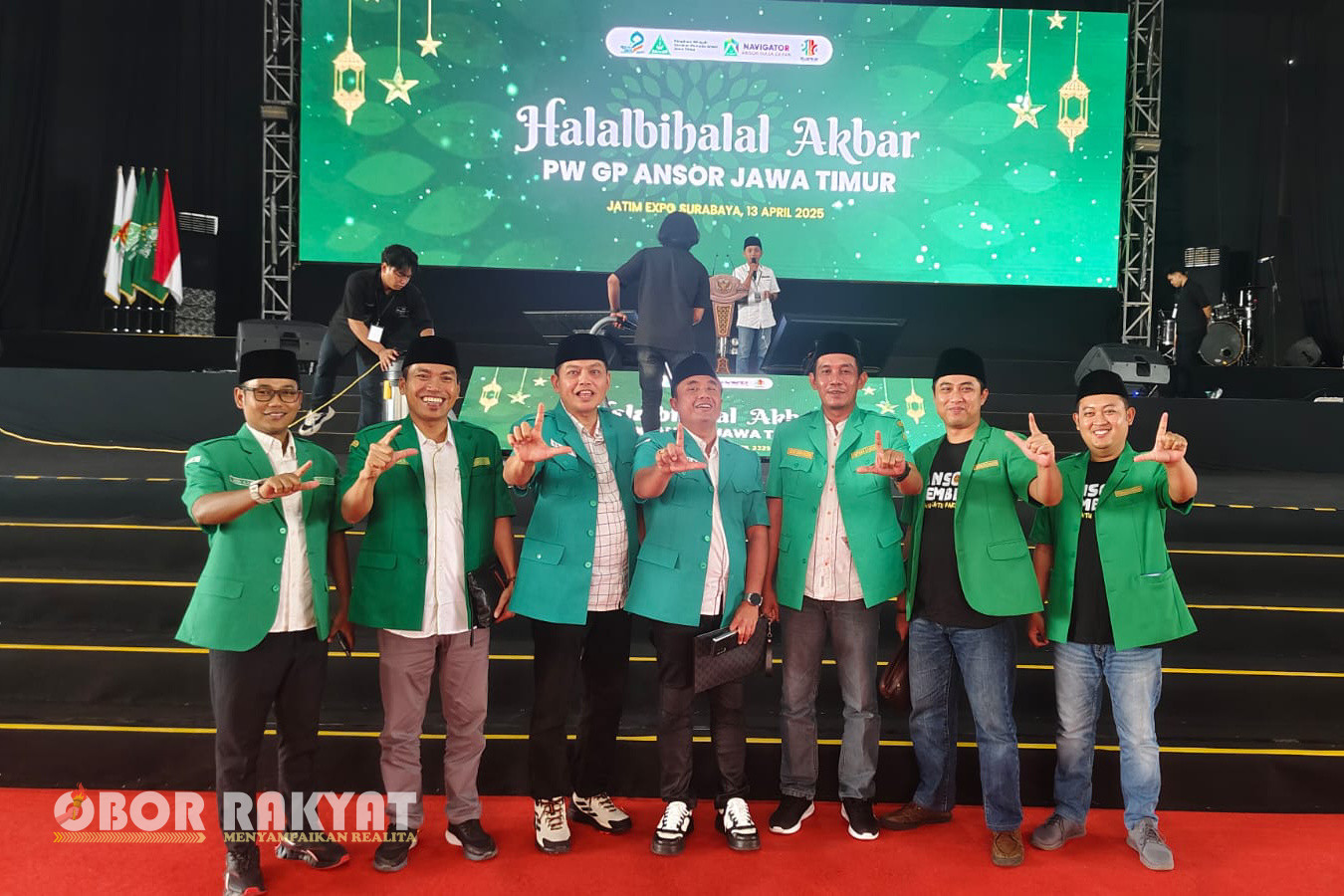 Bondowoso, Obor Rakyat - Hari raya lebaran Idul Fitri pada awal bulan Syawal 1446 H sebagai peringatan hari kemenangan bagi umat Islam setelah melaksanakan ibadah puasa ramadhan yang sudah memasuki hari ke-14 suasana tetap terasa dan tidak menyurutkan langkah umat Islam untuk menjalin silaturahmi dan meningkatkan tali persaudaraan.
