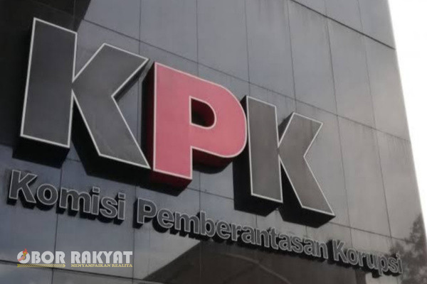 Situbondo, Obor Rakyat – Dikabarkan, Tim Komisi Pemberantasan Korupsi (KPK) turun ke Kabupaten Situbondo, Jawa Timur, Rabu (16/4/2025).