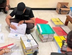 Diduga Selewengkan Dana Pendidikan, PKBM Iqro di Desa Tambakrejo Digeledah Kejari Probolinggo