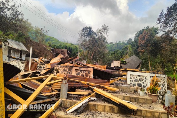 Surabaya, Obor Rakyat - Perkembangan penanganan kasus pengerusakan aset negara yang terjadi di area Hak Guna Usaha (HGU) PTPN I Regional 5, Desa Kaligedang, Kecamatan Ijen, Kabupaten Bondowoso, hingga kini belum menunjukkan kejelasan hukum.