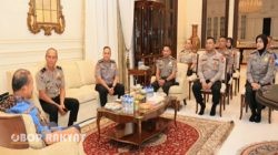 HUT Bhayangkara ke-79, Mabes Polri Anjangsana ke Mantan Kapolri Badrodin Haiti sebagai Bentuk Penghormatan