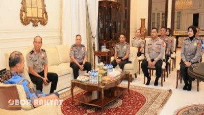 HUT Bhayangkara ke-79, Mabes Polri Anjangsana ke Mantan Kapolri Badrodin Haiti sebagai Bentuk Penghormatan