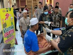 Khitan Gratis Polres Situbondo untuk Anak Yatim dan Dhuafa Warnai HUT Bhayangkara ke-79