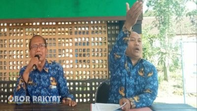 SK Plt Kepala Desa Terbit, Camat Pujer Harap Pemerintahan Desa Padasan Lebih Efektif