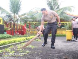 Polresta Banyuwangi Gelar Bakti Religi Sambut Hari Bhayangkara ke-79 di Masjid Cheng Ho