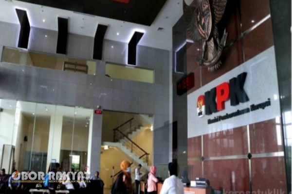Jakarta, Obor Rakyat – Aktivis Muda Nahdlatul Ulama (NU) Jakarta secara resmi mendesak Komisi Pemberantasan Korupsi (KPK) untuk segera memanggil mantan Menteri Agama Yaqut Cholil Qoumas (Gus Yaqut) dan mantan Wakil Menteri Agama Saiful Rahmat Dasuki. Desakan ini terkait dugaan penyimpangan dalam pengalihan kuota haji reguler ke kuota haji khusus pada musim haji 2024.