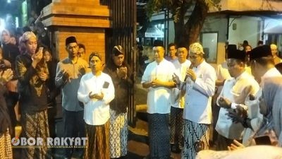 Pawai Obor Berkah Meriahkan Festival Muharram 2025 di Bondowoso, Bupati Serukan Semangat Hijrah dan Persatuan