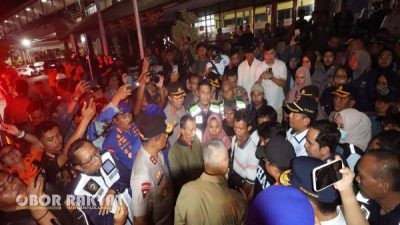 Menhub dan Kapolda Jatim Tinjau Langsung Proses Evakuasi Korban Tenggelamnya KMP Tunu Pratama Jaya di Selat Bali