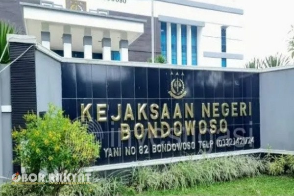Bondowoso, Obor Rakyat – Penanganan kasus dugaan tindak pidana korupsi Dana Desa (DD) tahun anggaran 2022–2023 di Desa Padasan, Kecamatan Pujer, Kabupaten Bondowoso, terus menunjukkan perkembangan signifikan.