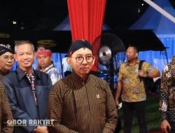 Fadli Zon Apresiasi Pagelaran Wayang Kulit Polri saat Hari Bhayangkara: Contoh Pelestarian Budaya