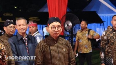 Fadli Zon Apresiasi Pagelaran Wayang Kulit Polri saat Hari Bhayangkara: Contoh Pelestarian Budaya