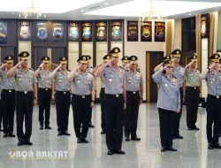 17 Perwira Tinggi Polri Naik Pangkat, KJP Winarto Sandang Bintang Tiga