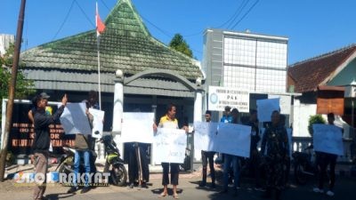 Warga RT 013 Kelurahan Kademangan Bondowoso Tuntut Ketua RT Dicopot, Dinilai Tak Netral dan Tak Peduli Warga