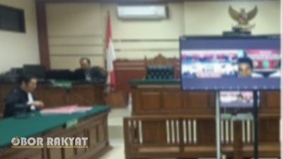 Dua Terdakwa Kasus Pemerasan Proyek Tol Probowangi Dituntut 4 Tahun Penjara oleh JPU