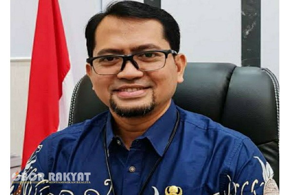 Bondowoso, Obor Rakyat – Pemerintah Kabupaten Bondowoso dijadwalkan akan melantik Fathur Rozi sebagai Sekretaris Daerah (Sekda) definitif pada Jumat, 11 Juli 2025. Prosesi pelantikan akan berlangsung di Pendopo Bupati Bondowoso, Raden Bagus Asra Ki Ronggo, pukul 09.00 WIB.
