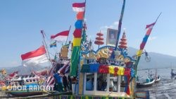 Nelayan Penarukan Situbondo Gelar Tradisi Petik Laut, Syukuri Hasil Laut dengan Nyanyian dan Goyangan