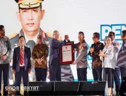 Kapolri Jenderal Listyo Sigit Prabowo Terima Penghargaan ITUC-AP atas Dedikasi Lindungi Buruh