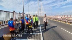 Pesepeda Tewas Ditabrak Pick Up di Jembatan Suramadu, Diduga Sopir Mengantuk