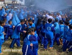 Satpol PP dan Damkar Bondowoso Sosialisasikan Edukasi Proteksi Kebakaran di SDN Sukosari 1