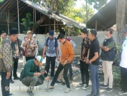 Kejari dan Pemkab Bondowoso Tinjau Proyek Jalan Desa Bermasalah di Ramban Kulon