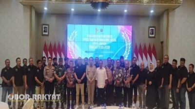 Pengurus PWI Jember 2025-2028 Resmi Dikukuhkan, Bupati Fawait Tegaskan Siap Terima Kritik Membangun