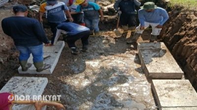 PU BMSDA Jember Ganti Gorong-Gorong Rusak di Gumelar