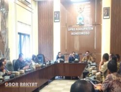 Sekda Bondowoso Ajak ASN Ngontel ke Kantor, Aktivis: Tunjukkan Dulu dari Rumah Dinas!