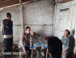 Waka Polres Bondowoso Berbagi Santunan untuk Warga Miskin di Desa Gadingsari