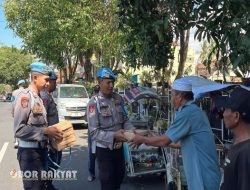 Polresta Banyuwangi Bagikan Nasi Kotak untuk Warga, Wujud Nyata Kepedulian Sosial