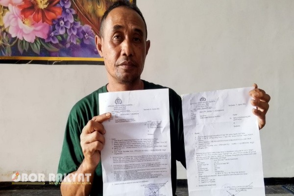Bondowoso, Obor Rakyat – Polres Bondowoso resmi menaikkan status penanganan kasus dugaan penipuan dan penggelapan uang sewa rumah di Desa Jatisari, Kecamatan Wringin, dari tahap penyelidikan menjadi penyidikan. Kasus ini menyeret nama Sekretaris Desa (Sekdes) Jatisari, Zainul Kholik, sebagai terlapor.