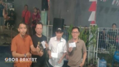 Warga RT 011/01 Kelurahan Meranti Jakarta Timur Gelar Arisan Bulanan, Bahas Persiapan 17 Agustus